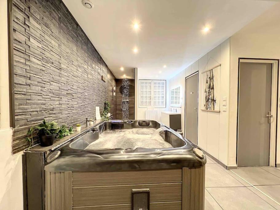 Dream Loft Jacuzzi - Sauna Brest Eksteriør bilde